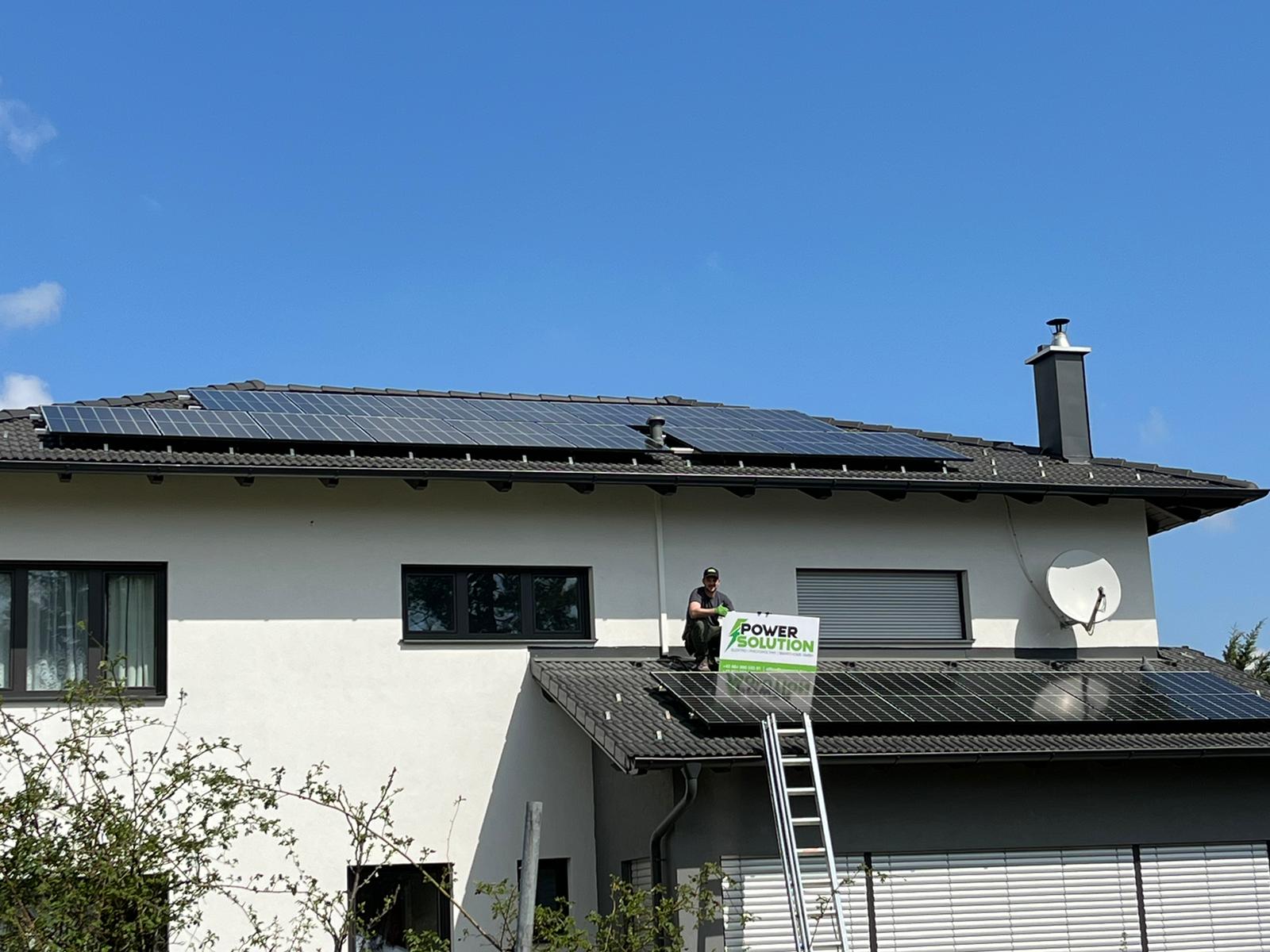 495ead02-b319-40ff-89ed-a9f5f7ec39e7 Kran Photovoltaik
